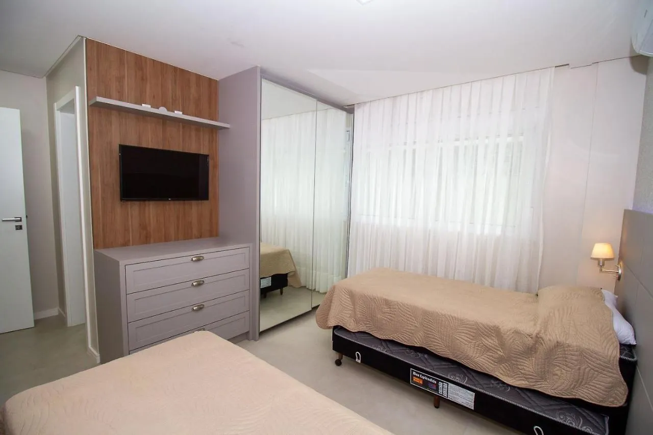 בומבינאס Puntarenas 204 - Excelente Apartamento 2 Suites - Finamente Mobiliado E Decorado - A Poucos Metros Da Praia - ברזיל